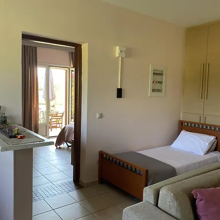 Dom wakacyjny House With Garden In - 10' From Center