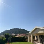 House With Garden In - 10' From Center * Περατάτα